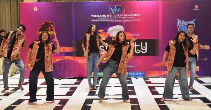 Vivekanand Institute of Management Ahmedabad Students photo 7